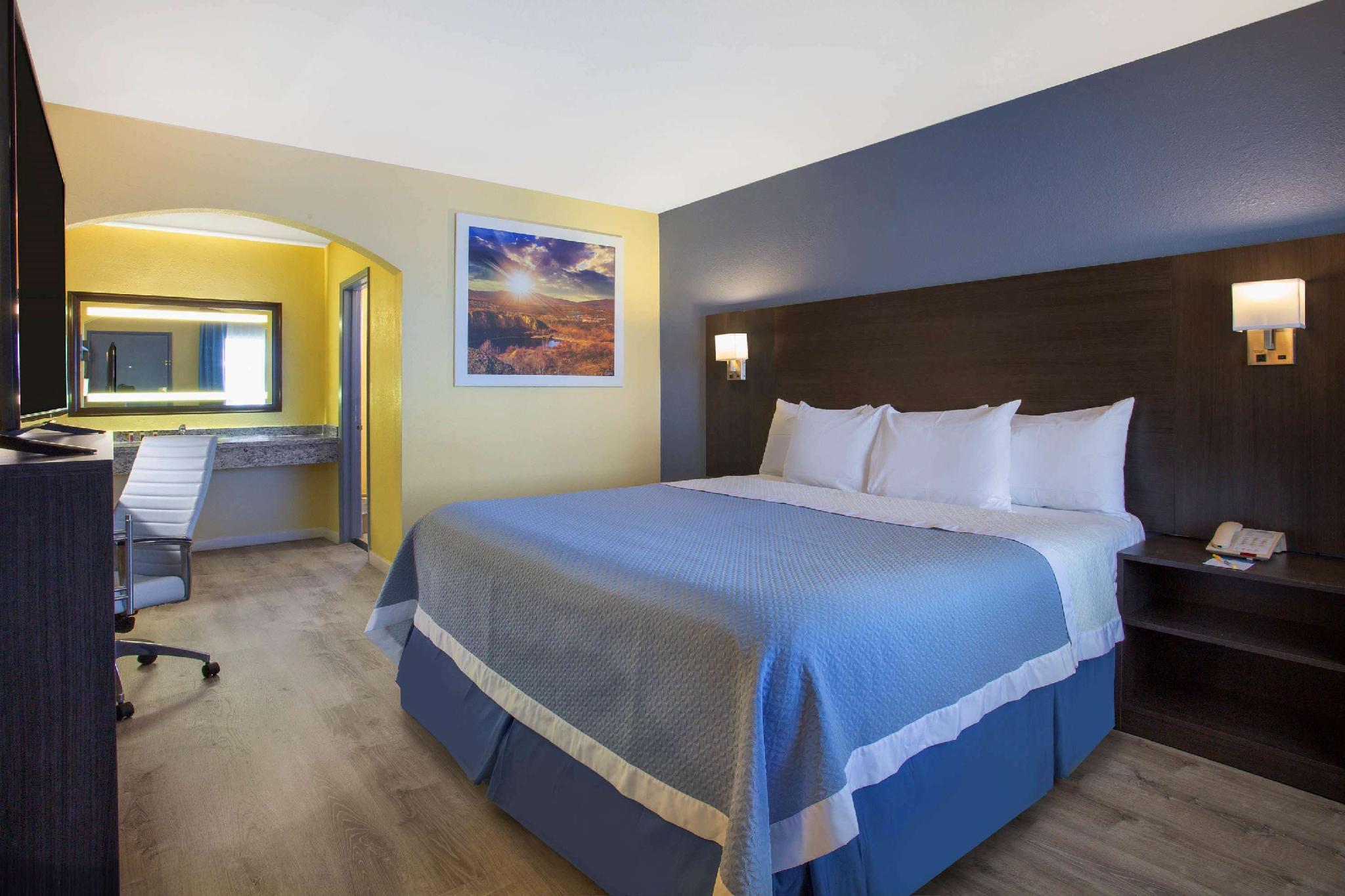Days Inn By Wyndham Airport - فينيكس المظهر الخارجي الصورة